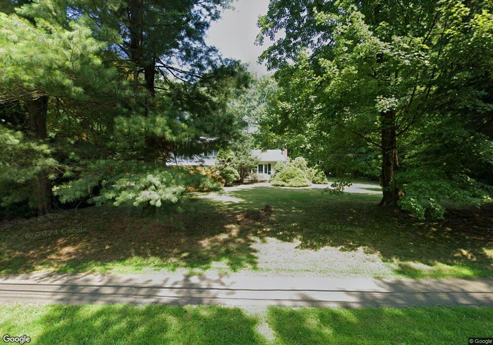 386 Vine Rd, Stamford, CT 06905 - photo 1