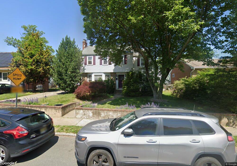 420 Sutherland Rd unit UPSTAI, Ewing, NJ 08618 - photo 1