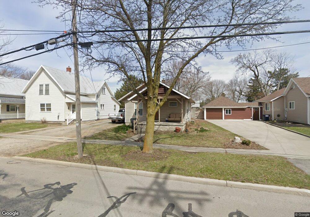 511 W Sycamore St, Columbus Grove, OH 45830 - photo 1