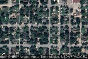 410 S 8th St, Bird Island, MN 55310
