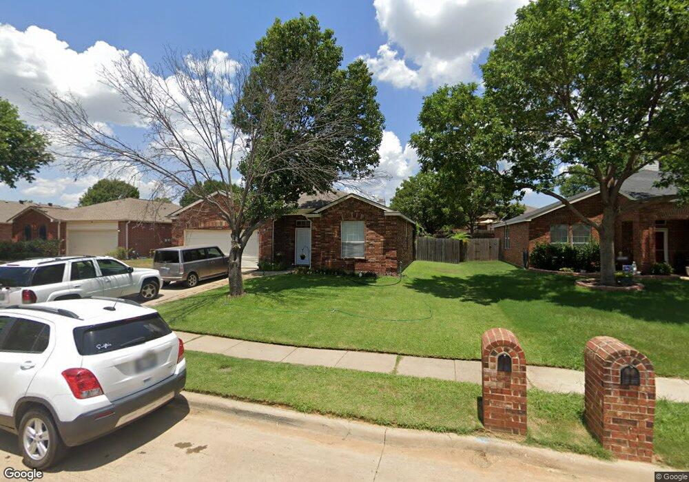 1409 White Dove Ln, Denton, TX 76210 - photo 1