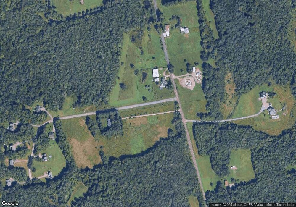 2 Upper Meadow Rd, Saint Albans City, VT 05478 - photo 1