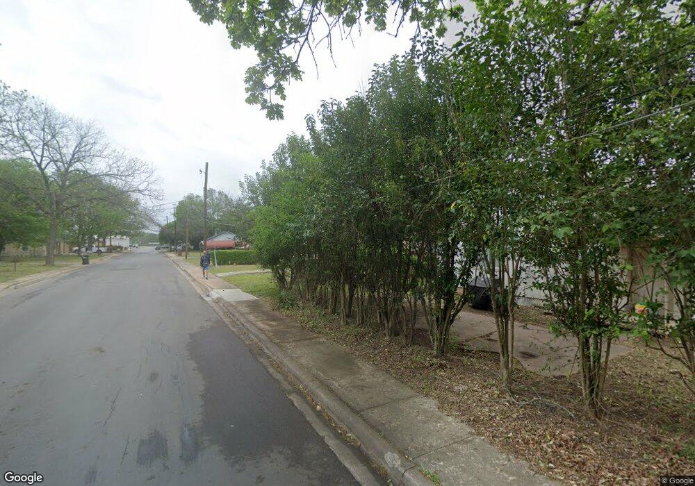 306 E Grove St, San Marcos, TX 78666 - photo 1