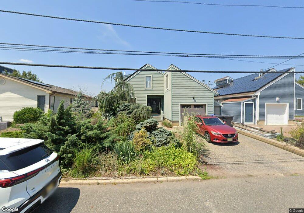 28 Neptune Rd, Toms River, NJ 08753 - photo 1