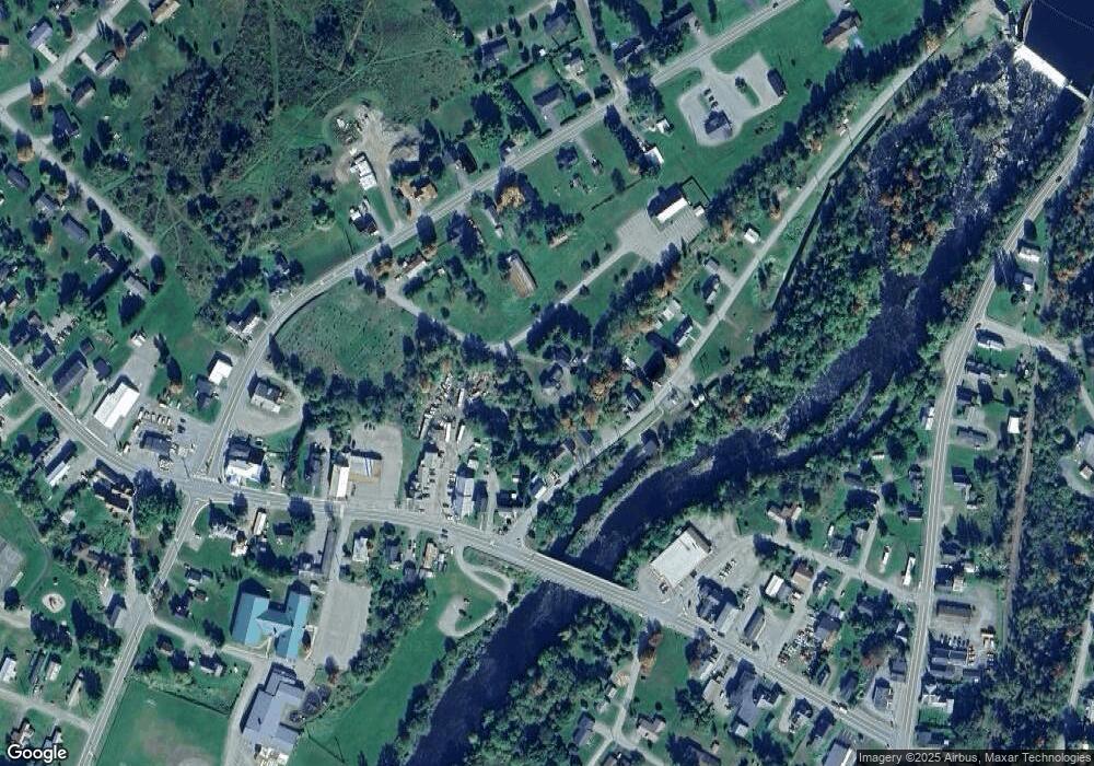 124 Kingsley Rd, Canaan, VT 05903 - photo 1