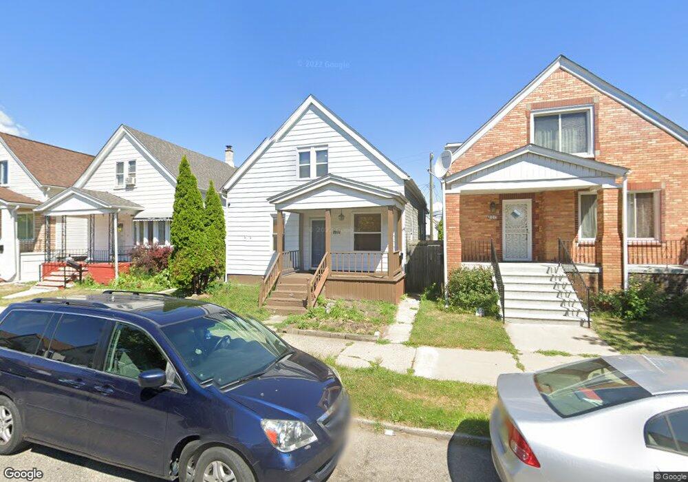 2013 Evaline St, HamtraMcK, MI 48212 - photo 1