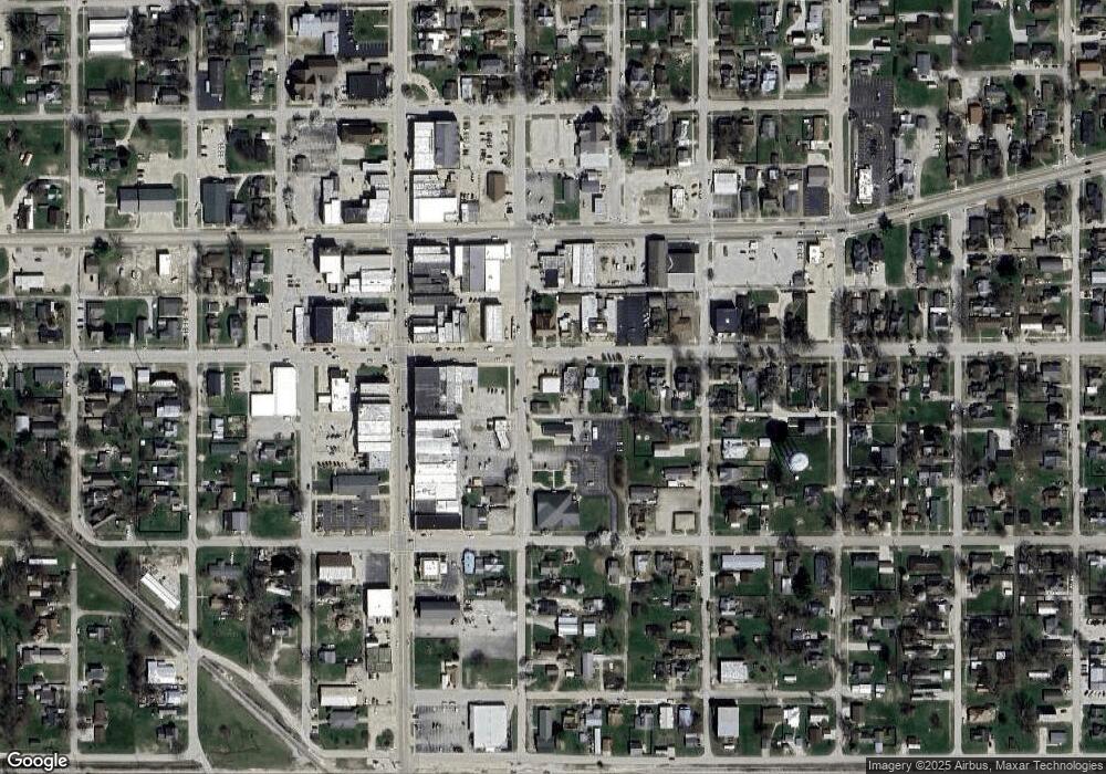 109 E Vincennes St, Linton, IN 47441 - photo 1