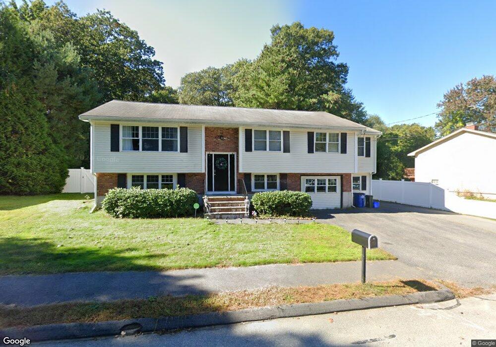 13 Parliament Ln, Woburn, MA 01801 - photo 1