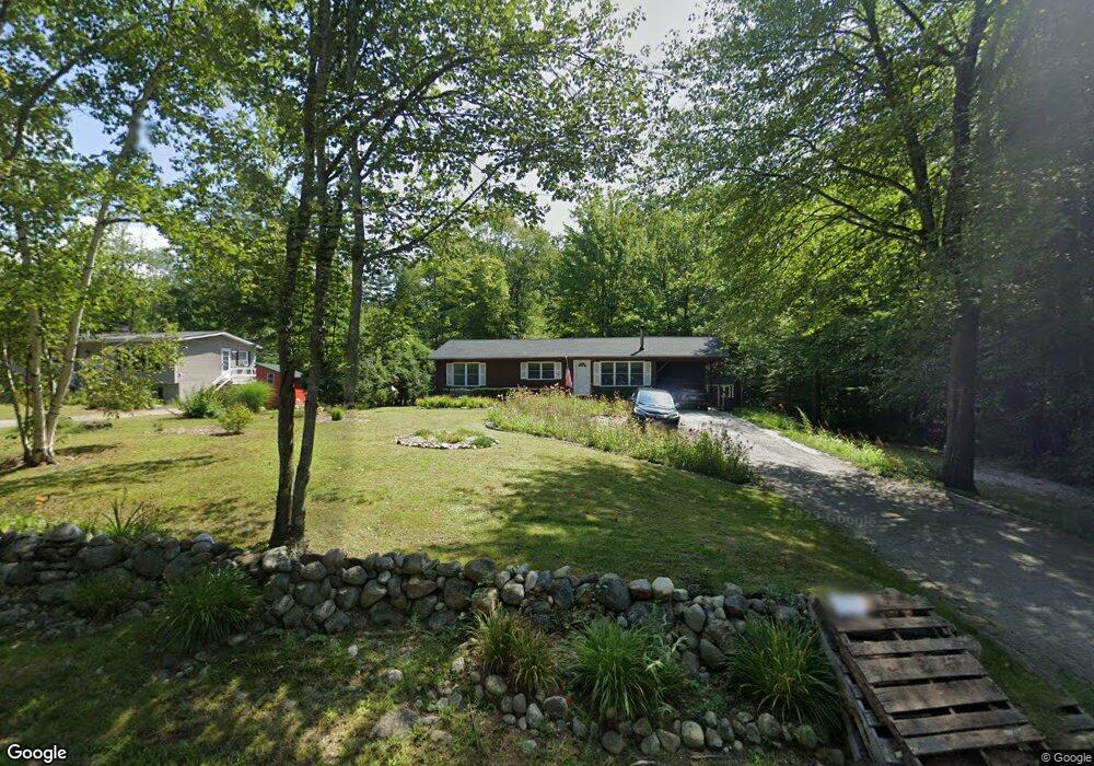 241 Brickett Hill Rd, Pembroke, NH 03275 - photo 1