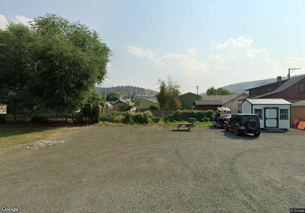 180 NE 2nd Ave, John Day, OR 97845 - photo 1