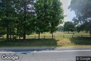 10670 N 40th St, Hickory Corners, MI 49060
