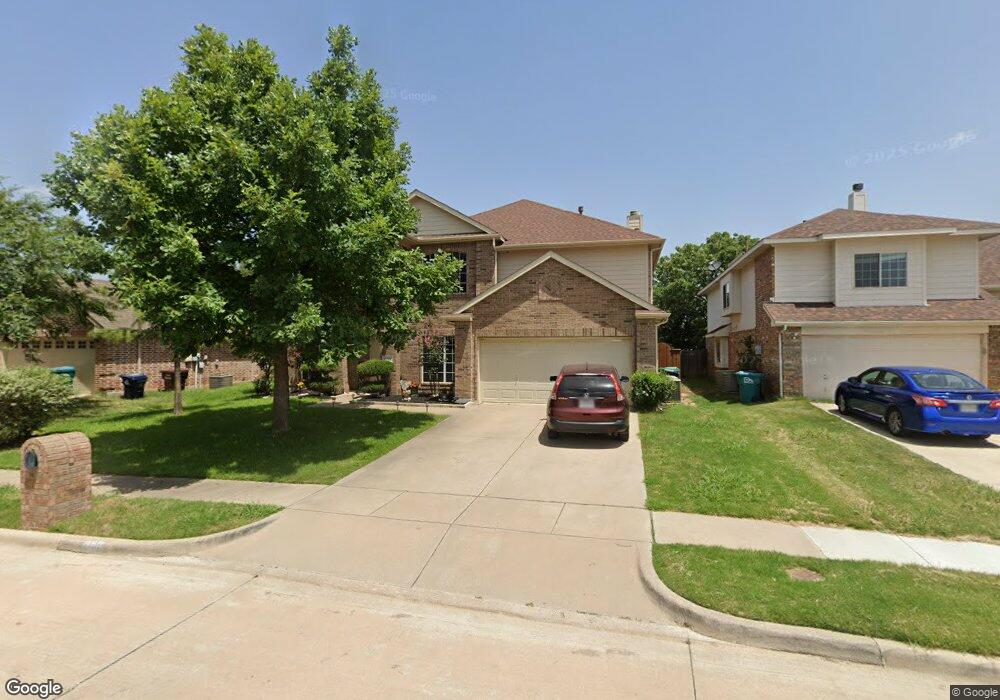2105 Hemingway Dr, Denton, TX 76210 - photo 1