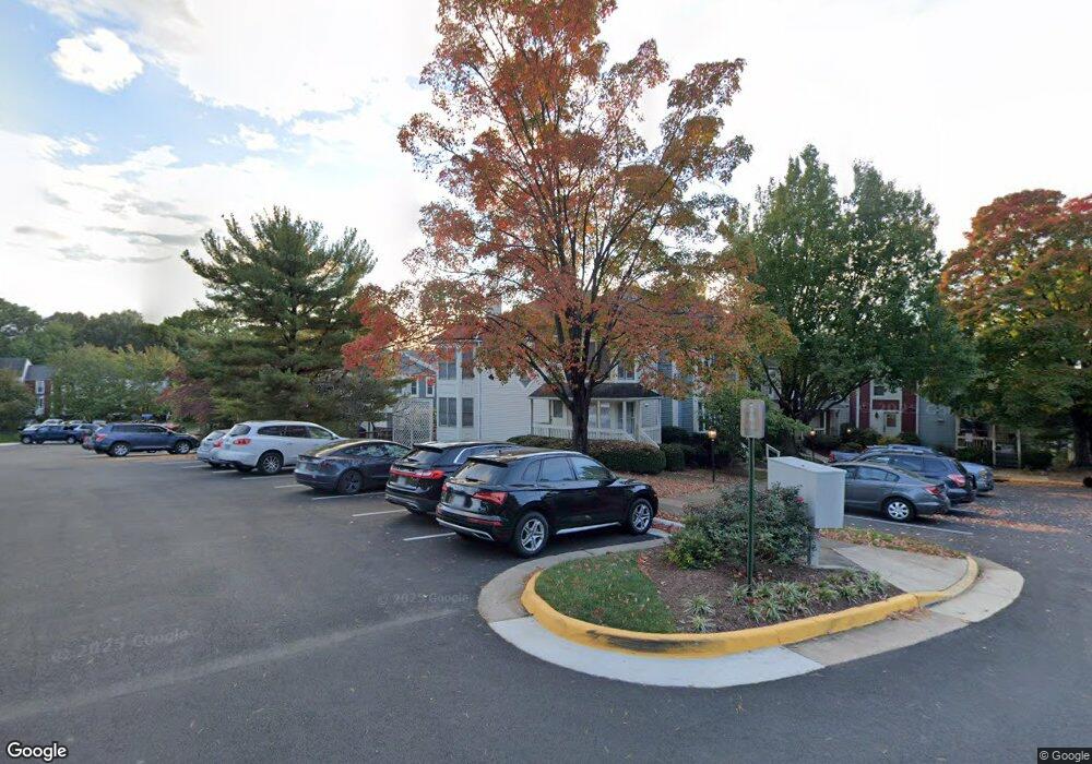 11903 Crosswind Ct, Reston, VA 20194 - photo 1