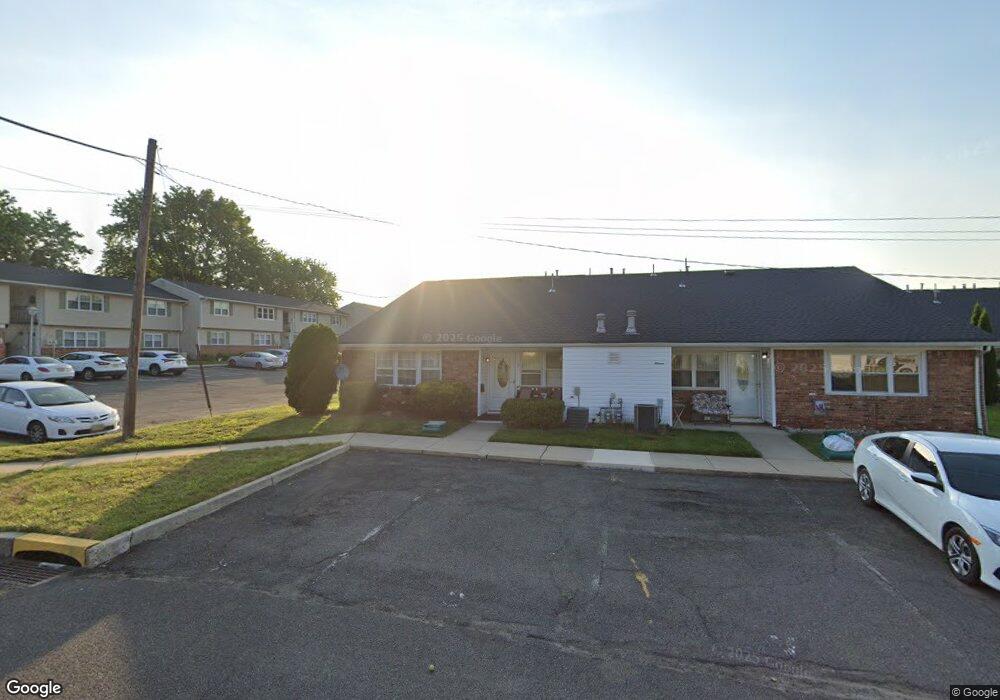 9 Valery Rd unit 651, Matawan, NJ 07747 - photo 1