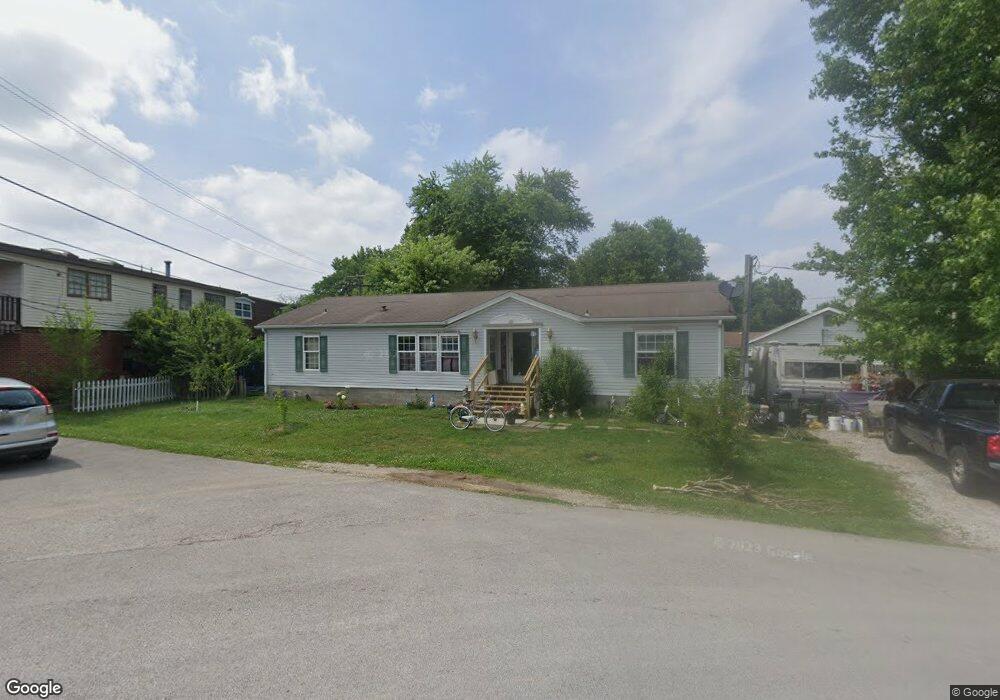 20 Bank St, Austin, IN 47102 - photo 1