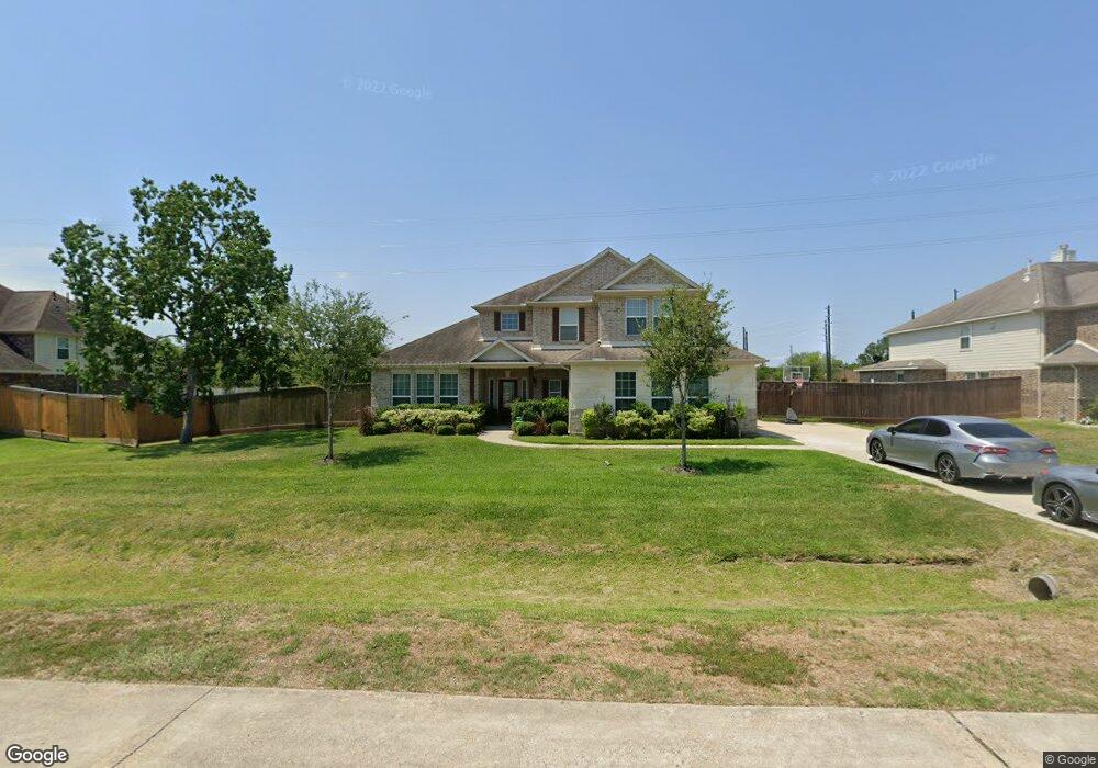 8104 Cullen Estates Dr, Pearland, TX 77584 - photo 1