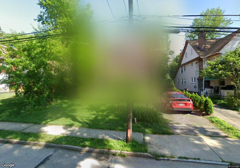 30 Saint Pauls Rd, Ardmore, PA 19003 - photo 1