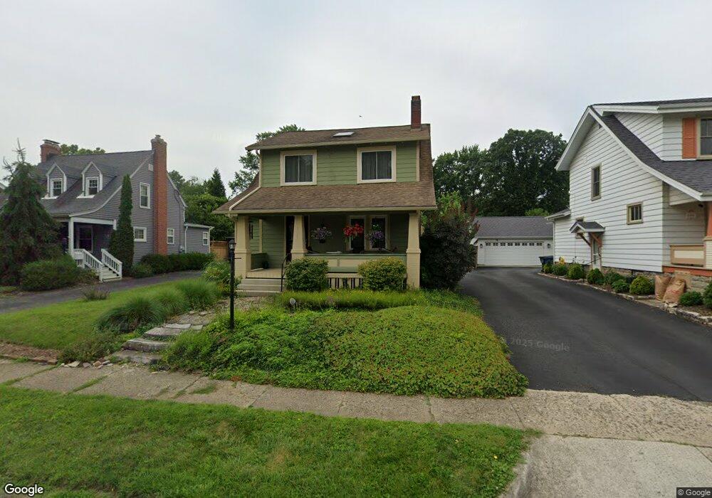 121 E Beaumont Rd, Columbus, OH 43214 - photo 1