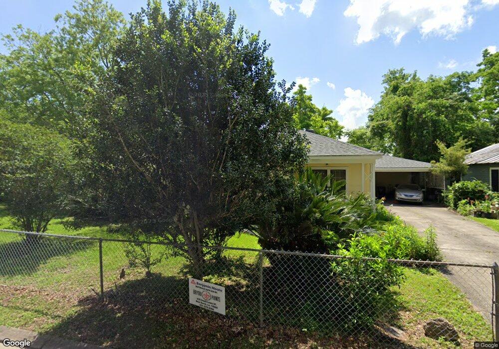 308 Johnson Aly, New Iberia, LA 70563 - photo 1