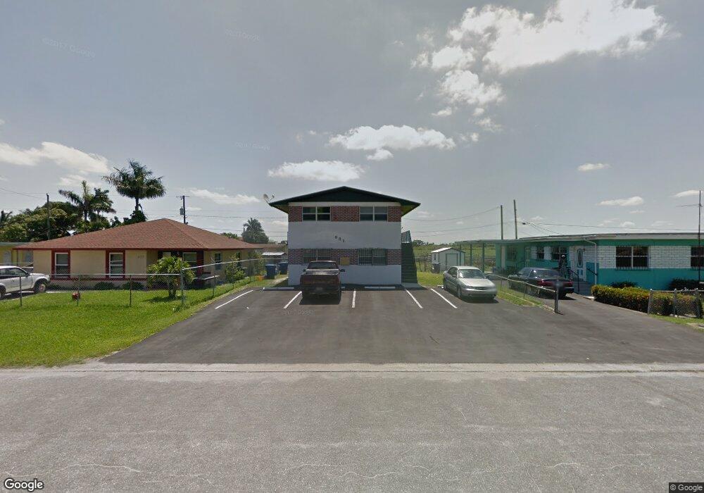 681 SW 8th St, Belle Glade, FL 33430 - photo 1