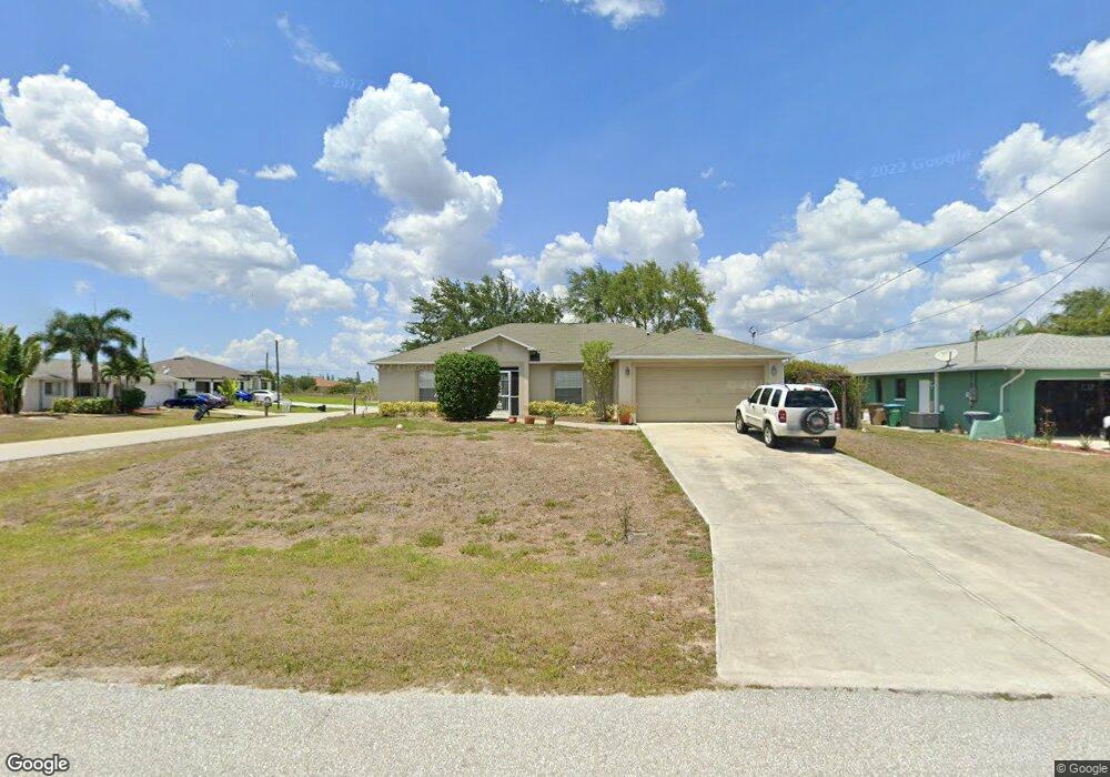 301 NE 19th St, Cape Coral, FL 33909 - photo 1