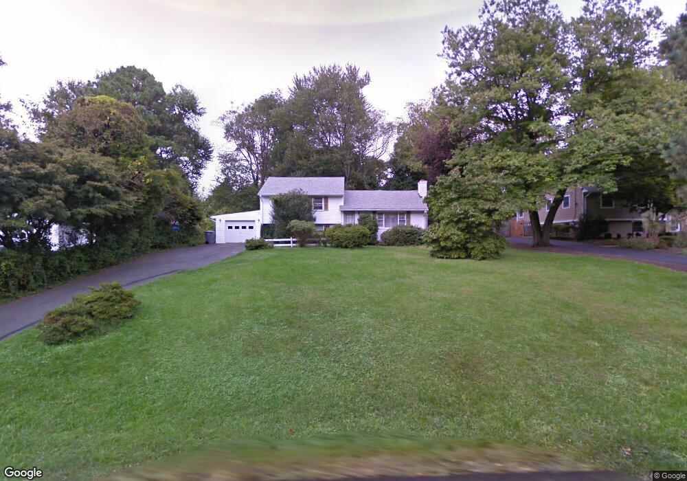 2113 Reynolds St, Falls Church, VA 22043 - photo 1