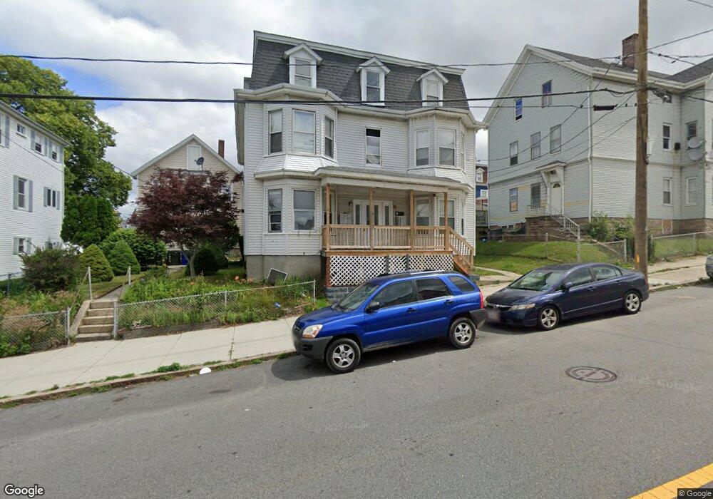 934 Middle St unit 2W, Fall River, MA 02721 - photo 1