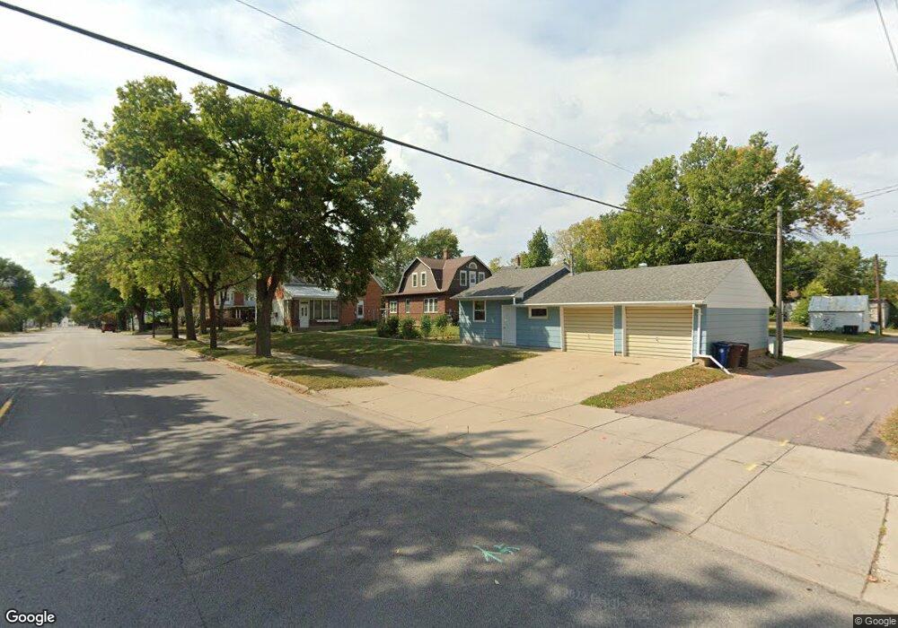 506 N Franklin St, New Ulm, MN 56073 - photo 1