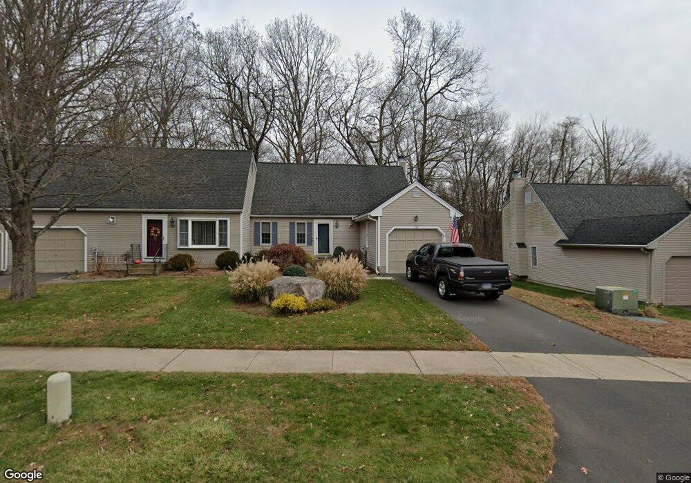 127 Deer Run Trail unit 127, Manchester, CT 06042 - photo 1