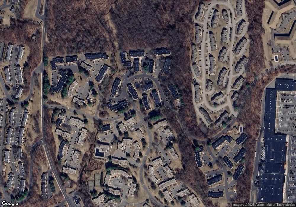 7 Kim Ileen Ct, Cromwell, CT 06416 - photo 1