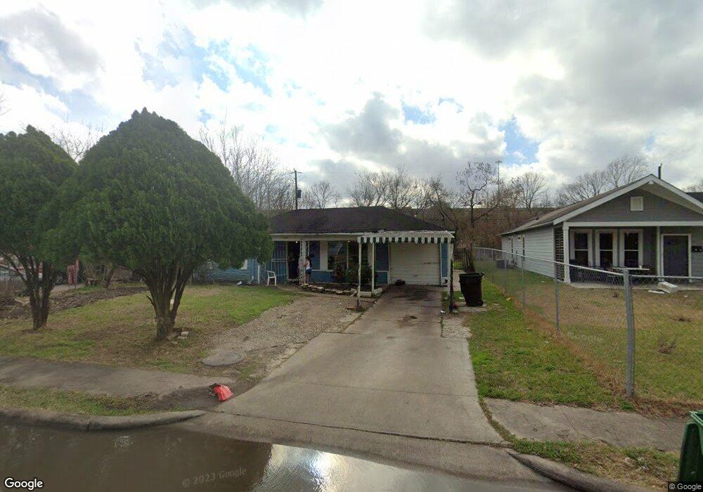 4918 Idaho St, Houston, TX 77021 - photo 1