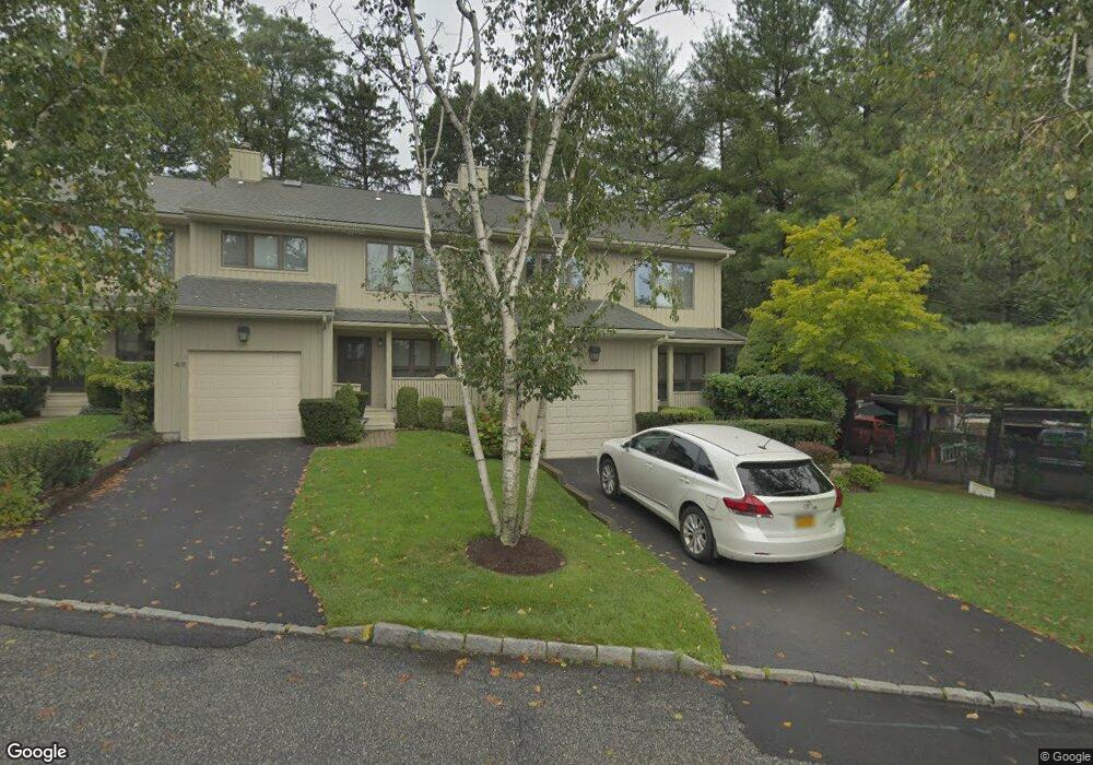 47 Tulip Tree Ln, Mamaroneck, NY 10543 - photo 1