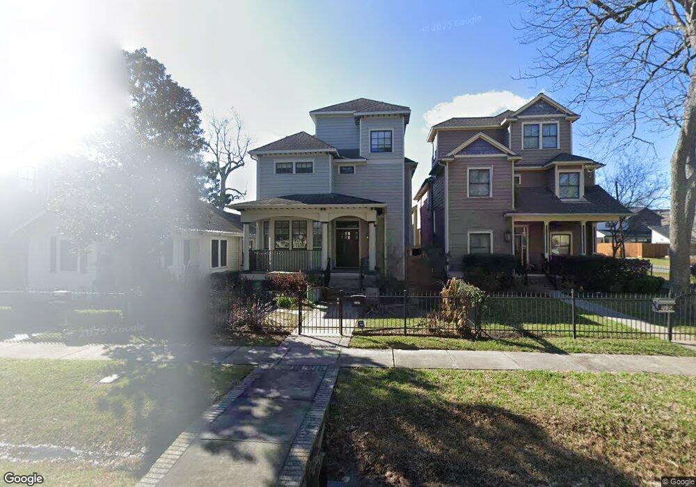 2131 Oxford St, Houston, TX 77008 - photo 1