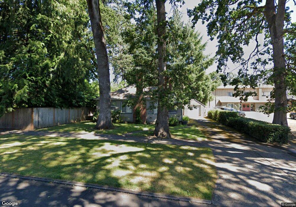 2219 14th Ave, Forest Grove, OR 97116 - photo 1
