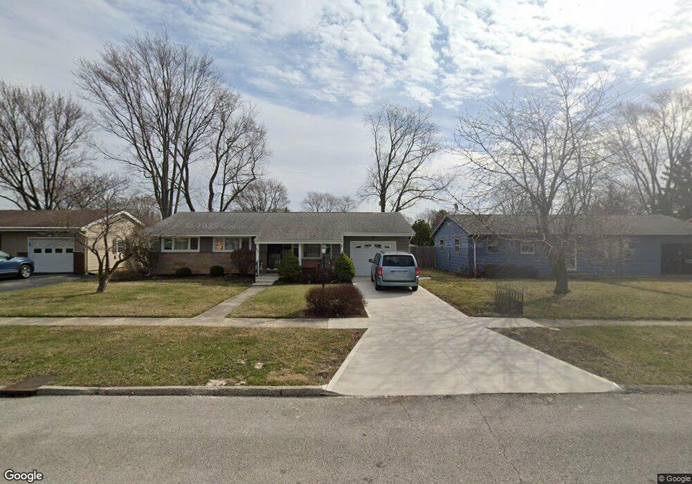 2001 Delmonte Dr, Findlay, OH 45840 - photo 1