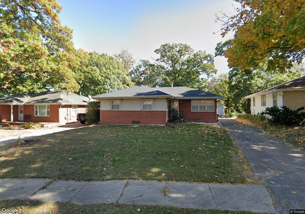 3617 Oakcrest Dr, Des Moines, IA 50310 - photo 1