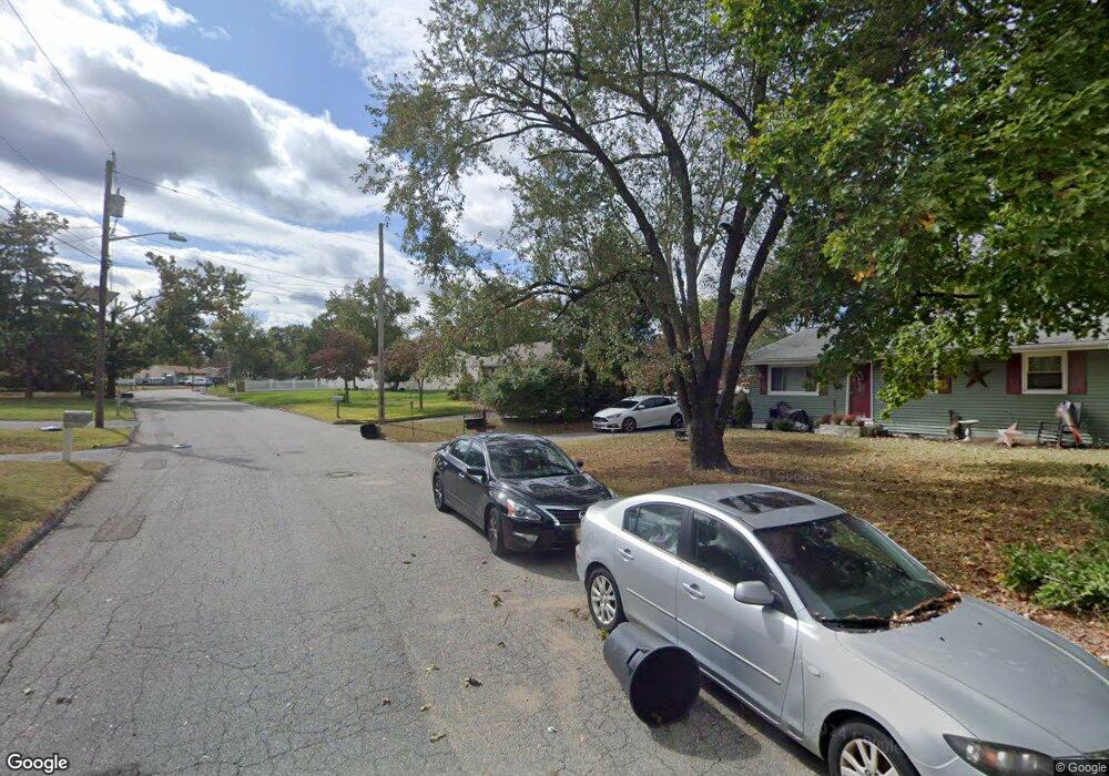 430 Hemlock Ln, Mount Laurel, NJ 08054 - photo 1