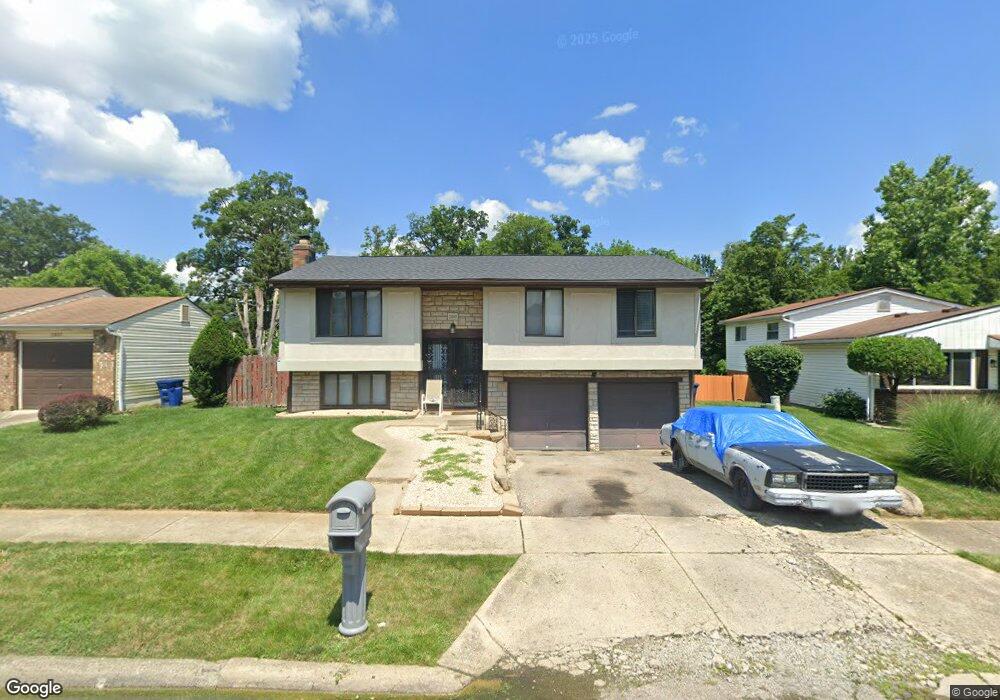 2810 Vantage Point Dr, Columbus, OH 43224 - photo 1