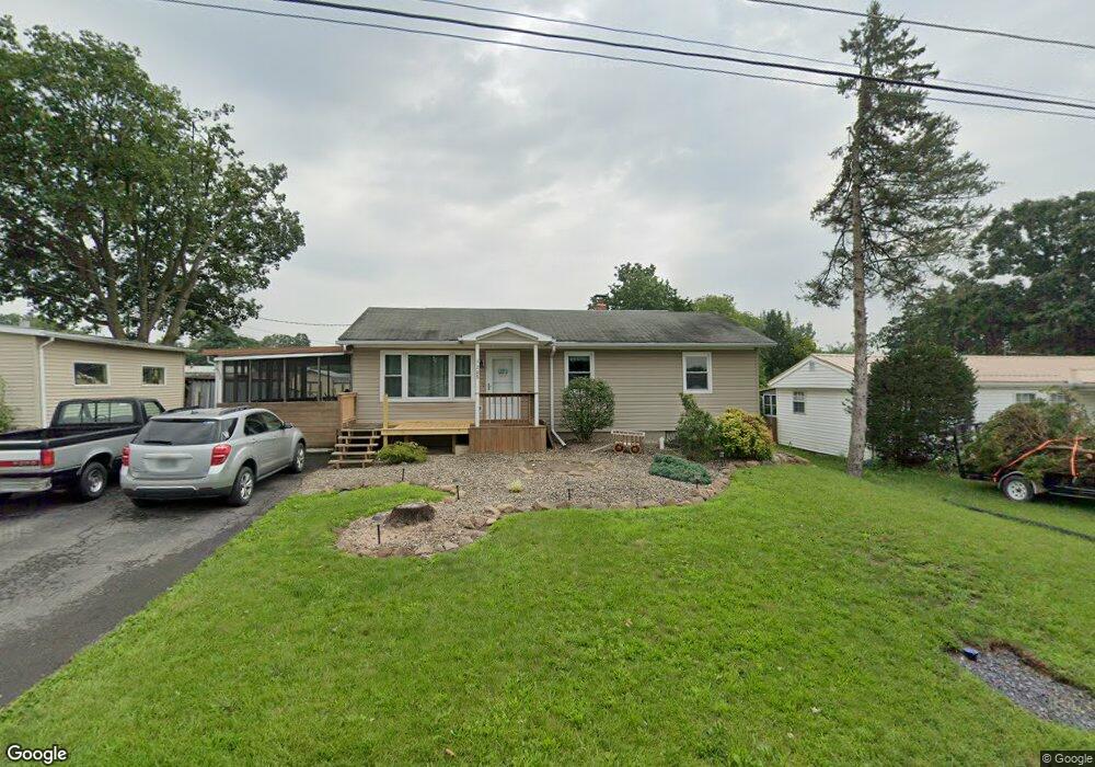 208 Walnut St, Lewisburg, PA 17837 - photo 1