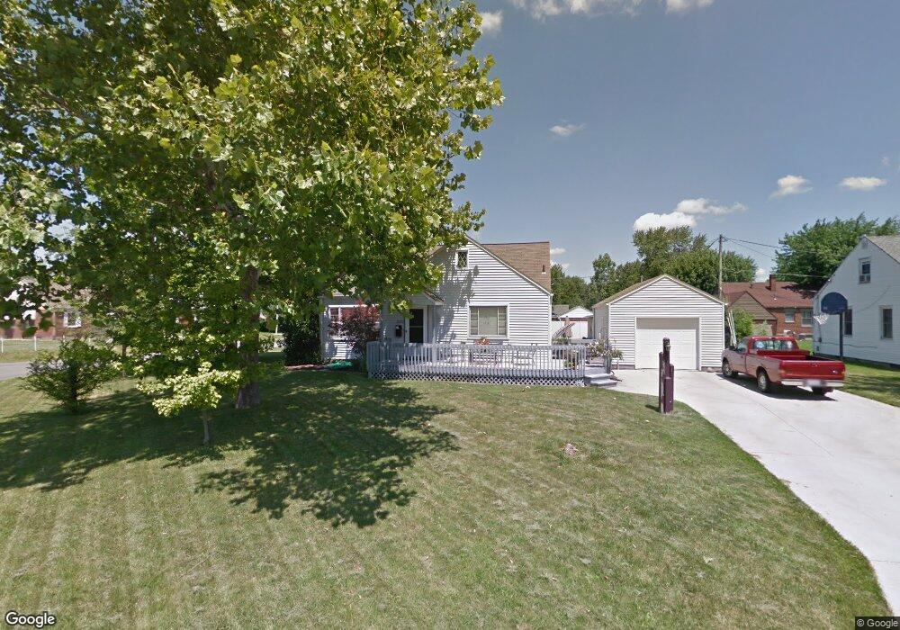 2350 Wales Ave, Lima, OH 45805 - photo 1