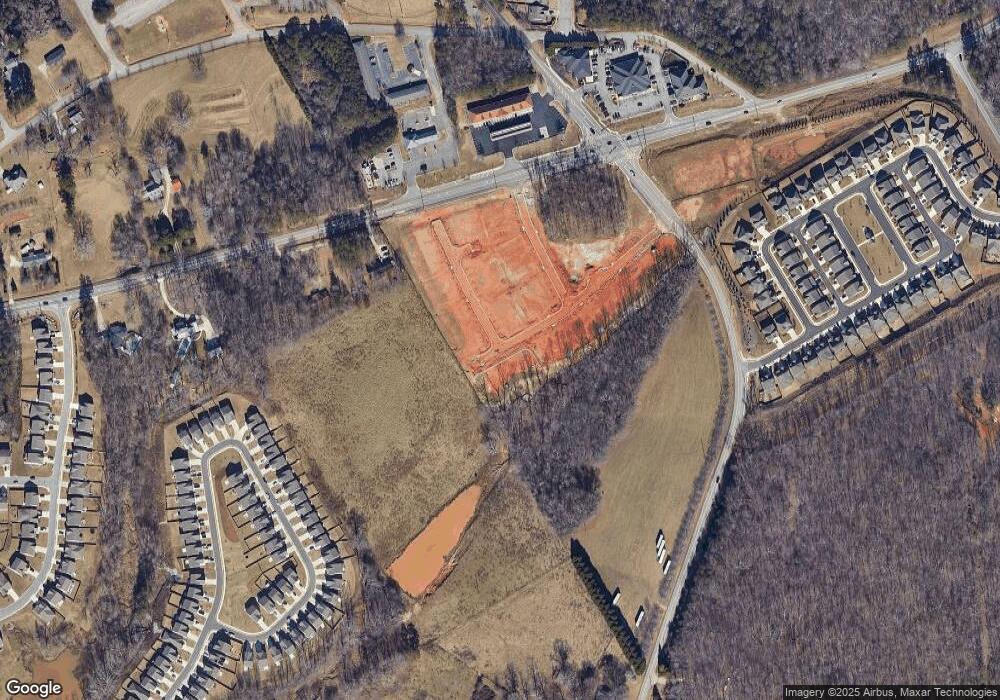 4768 Melbourne Ln, Flowery Branch, GA 30542 - photo 1