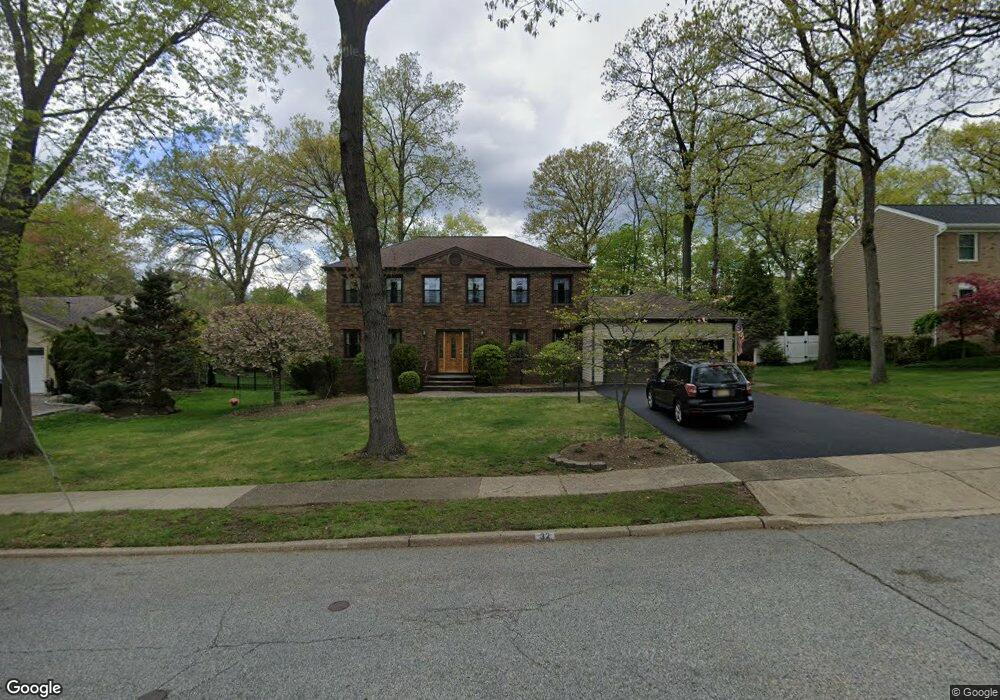 32 Chandler Dr, Wayne, NJ 07470 - photo 1