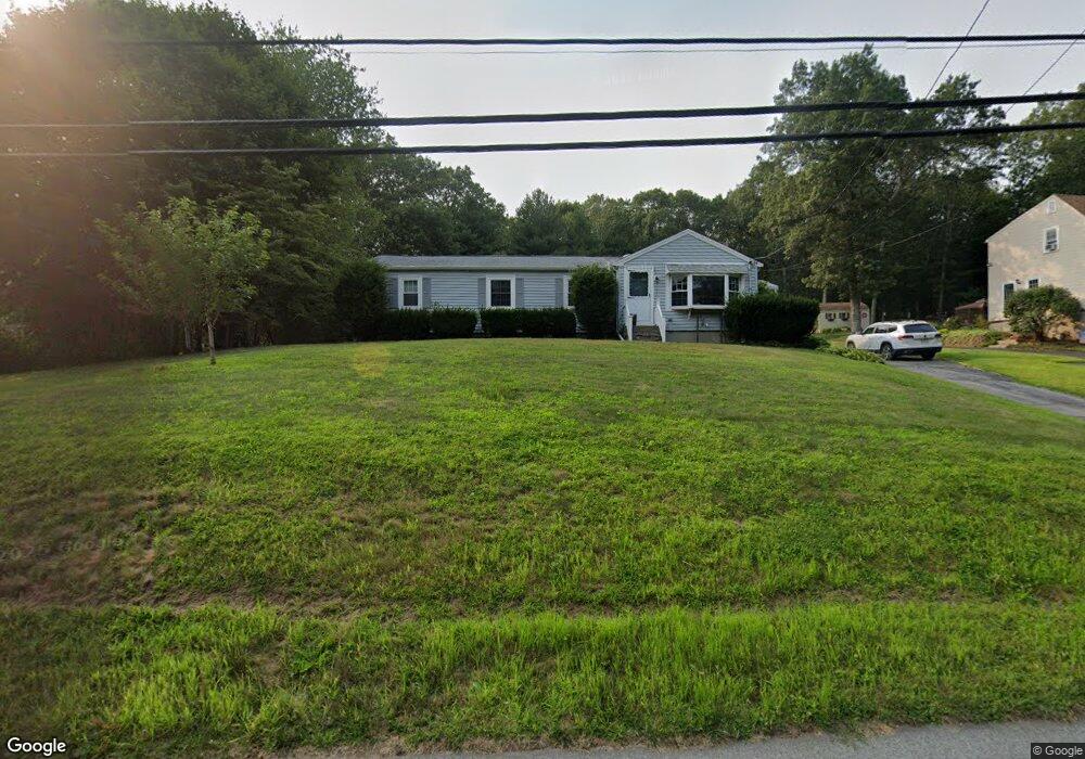 370 Pleasant St, Franklin, MA 02038 - photo 1