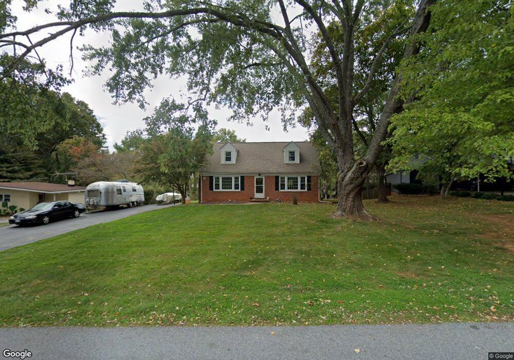 6604 Carroll Highlands Rd, Sykesville, MD 21784 - photo 1