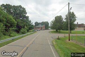 93 State St, Conesville, OH 43811
