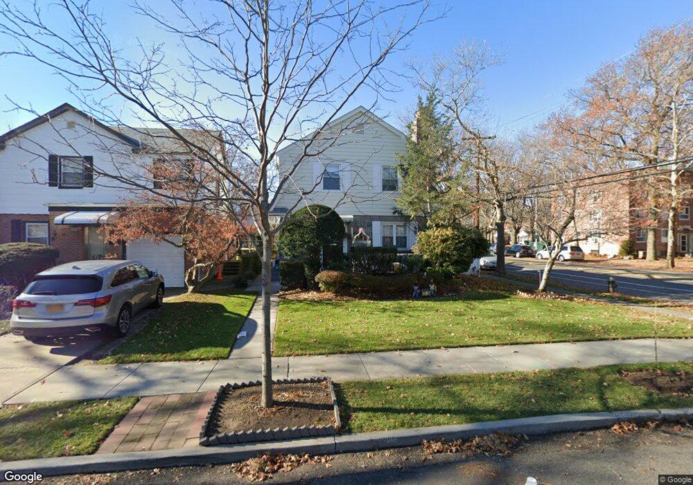 7304 194th St, Fresh Meadows, NY 11366 - photo 1
