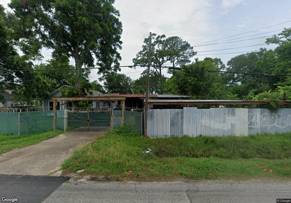 8621 Harrell St, Houston, TX 77093 - photo 1