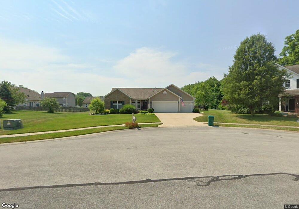 6777 Old Persimmon Ct, Plainfield, IN 46168 - photo 1