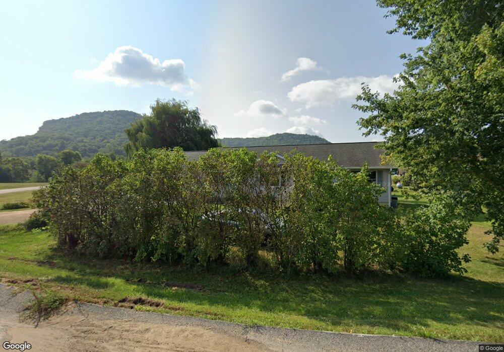 275 Hiawatha Hills, Dakota, MN 55925 - photo 1