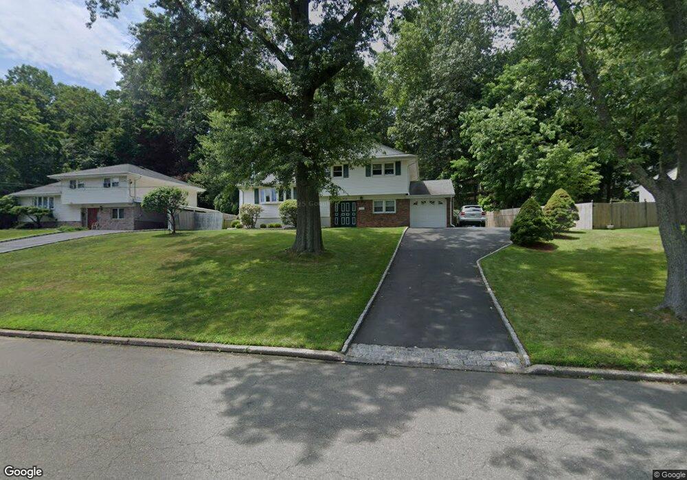 436 Briarwood Ln, Northvale, NJ 07647 - photo 1